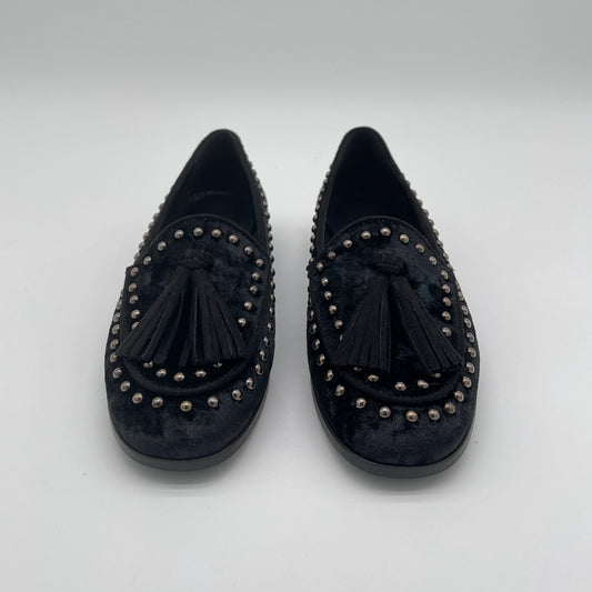 Mocassino flat con nappine e borchie - nero